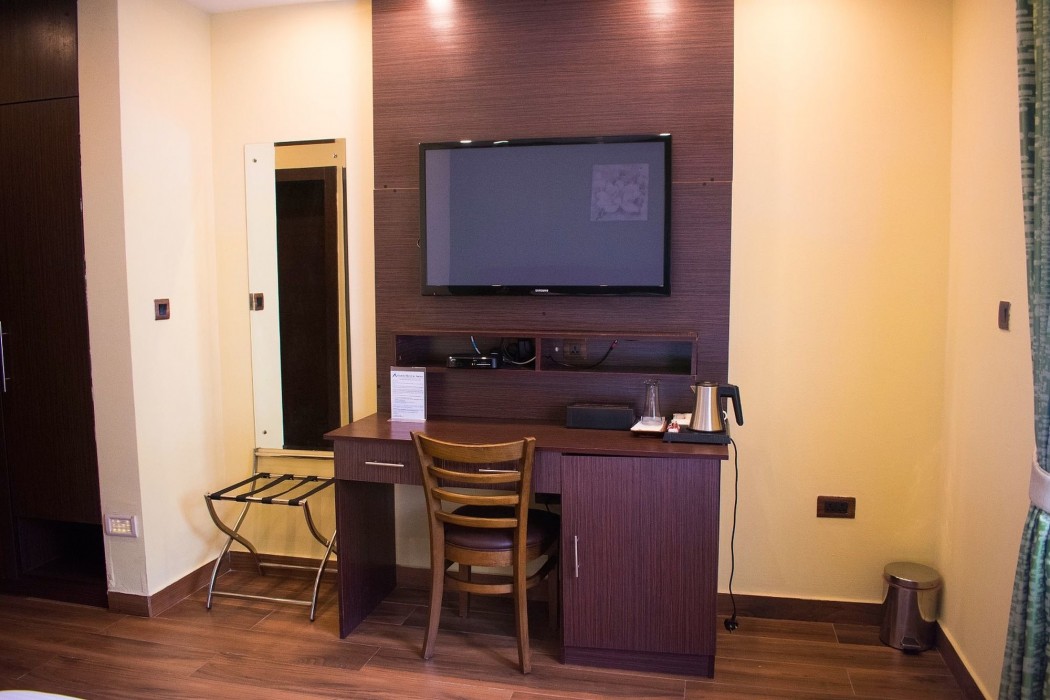 Atlantic Hotel And Suites 31/83
