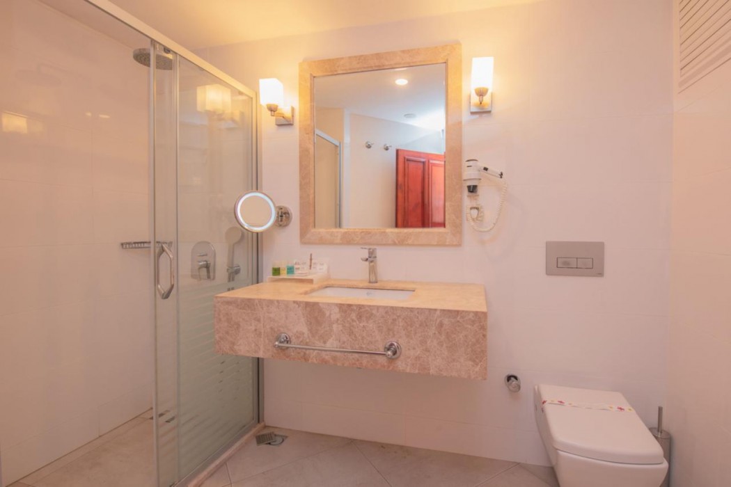 Alize Hotel 21/83