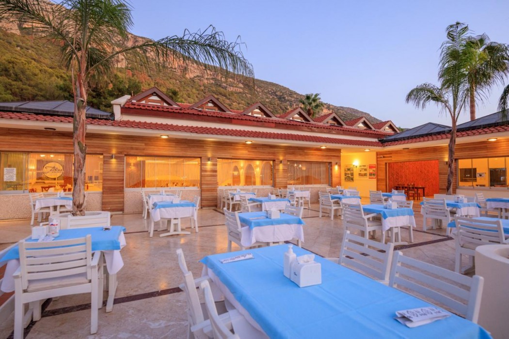 Alize Hotel 43/83