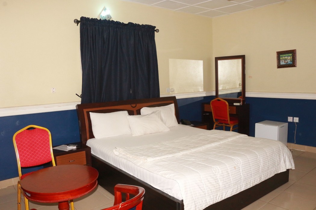 Ann's Haven Hotel & Suites 7/19
