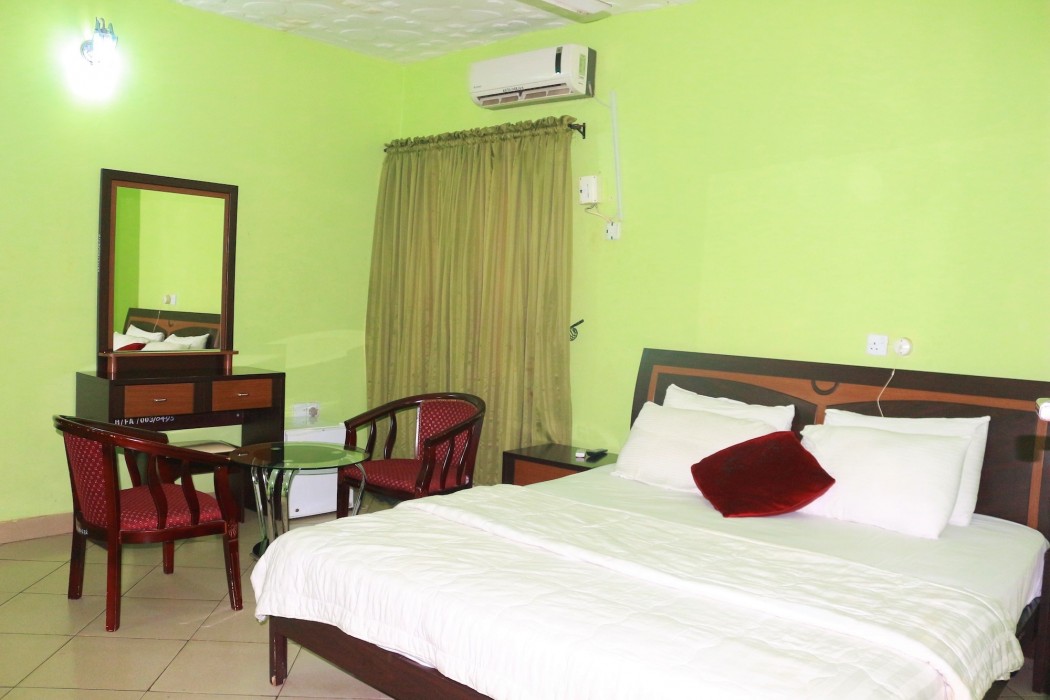Ann's Haven Hotel & Suites 11/19