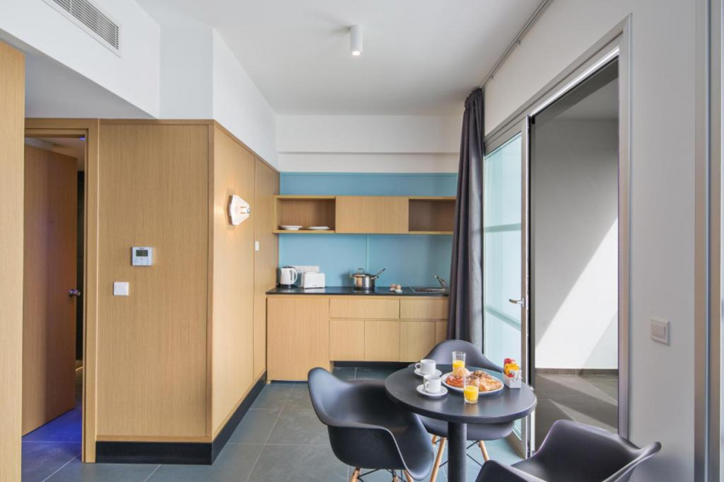 Anthea Hotel Apartments 13/60