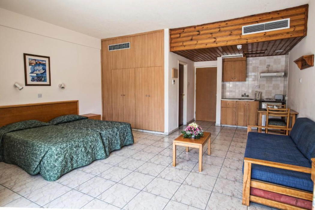 Anthea Hotel Apartments 18/60