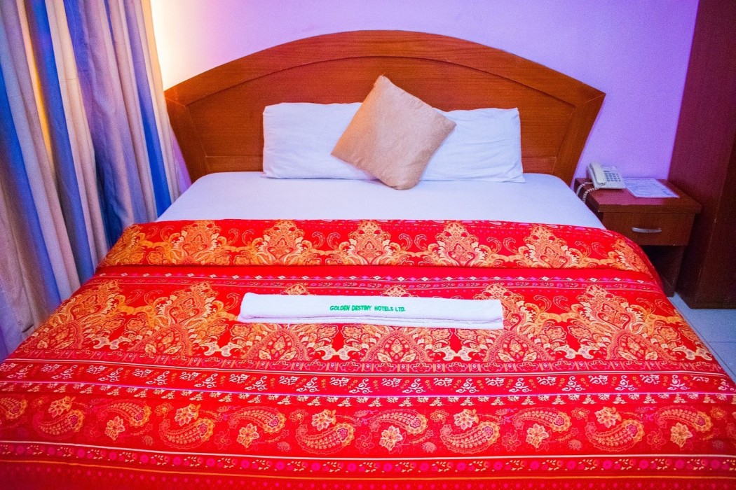 Golden Destiny Hotel Limited 38/100
