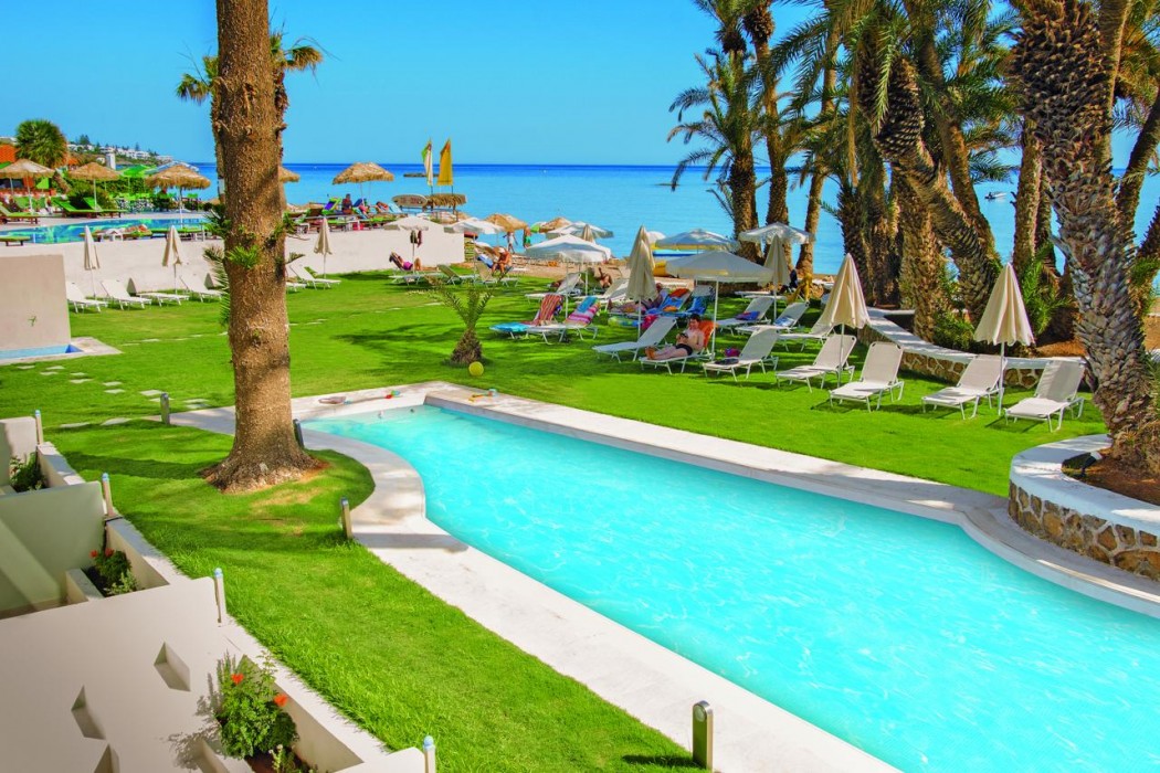 Zeus Hotels Palm Beach Hotel 31/63