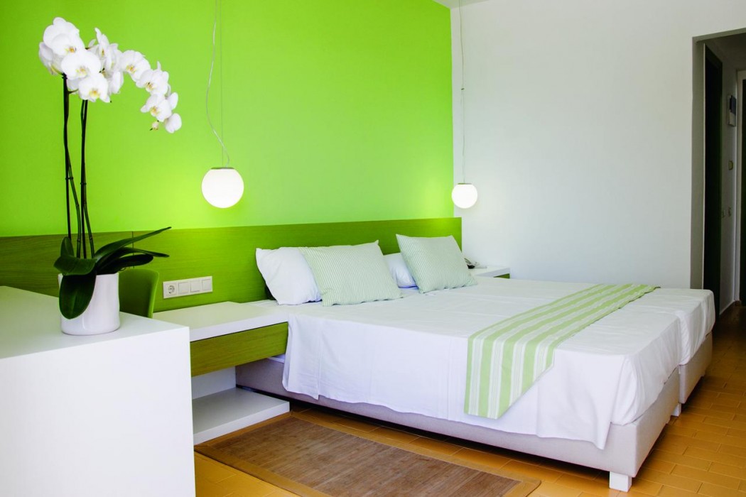 Zeus Hotels Palm Beach Hotel 14/63