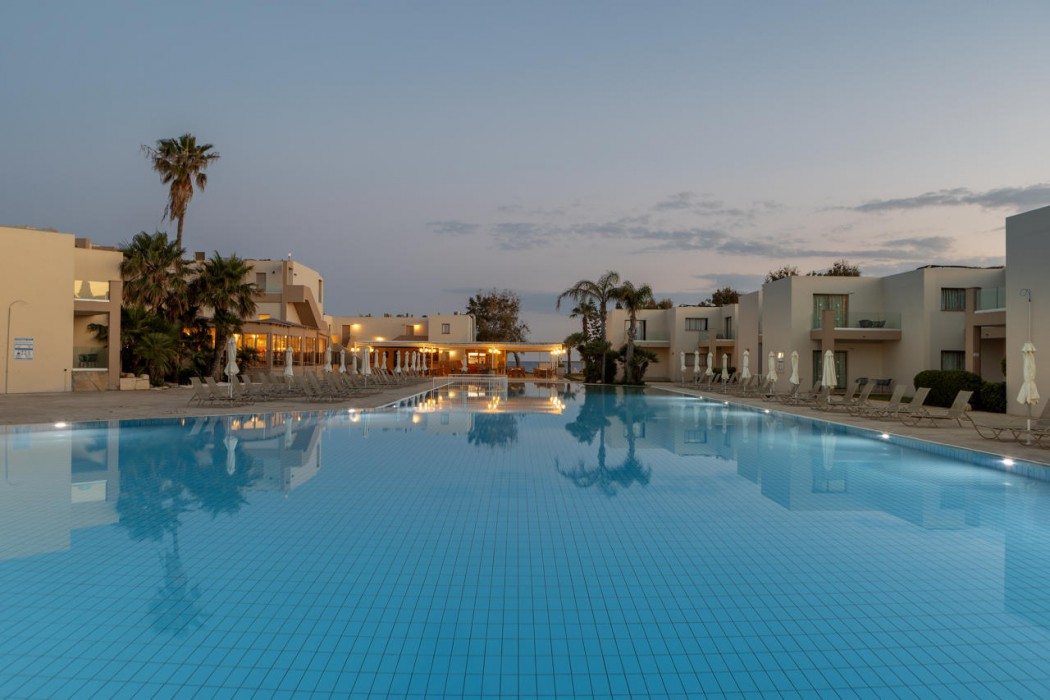 Electra Beach Holiday Village 12/29