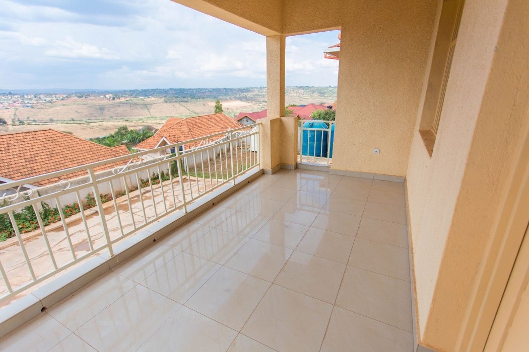 グレート ビュー アパートメンツ 写真2