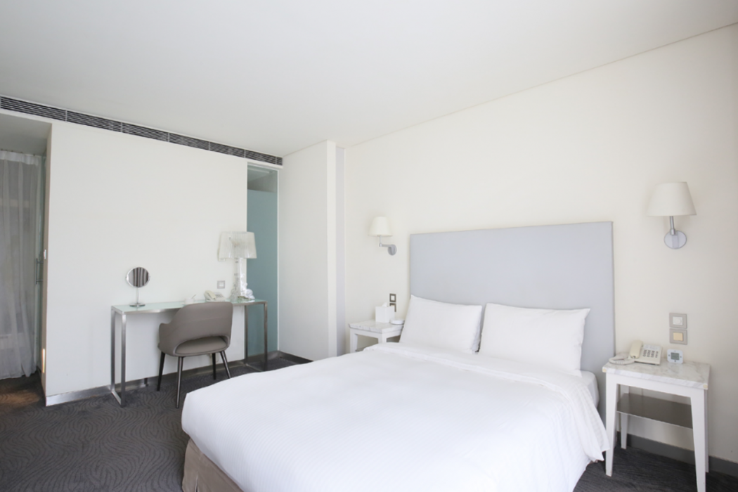 Ambience Hotel 16/58