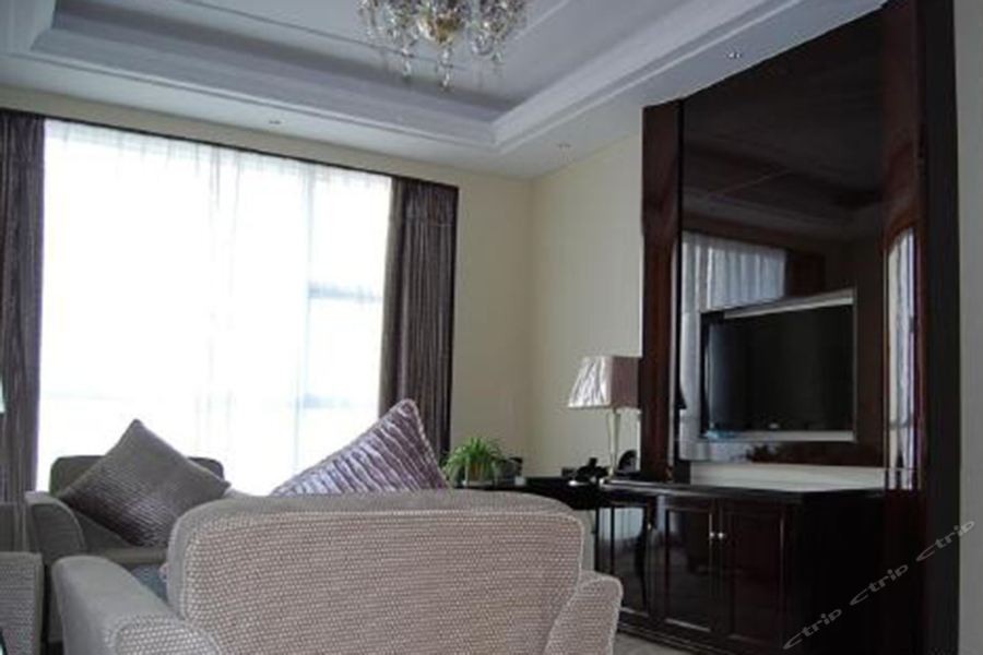 Jinyue Hotel 23/45