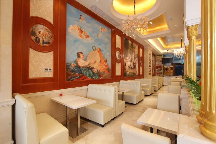 Vienna International Hotel (Foshan Qiandenghu) 9/12