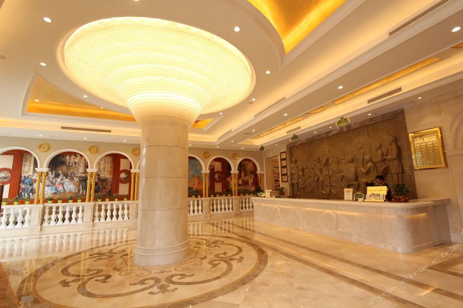 Vienna International Hotel (Foshan Qiandenghu) 8/12