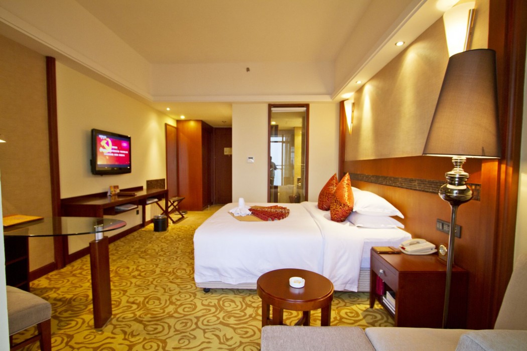 Sanya International 35/64
