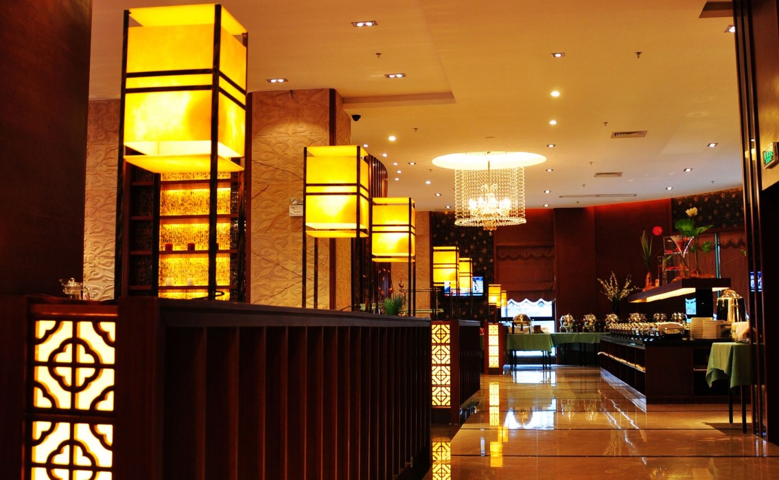 Sanya International 32/64