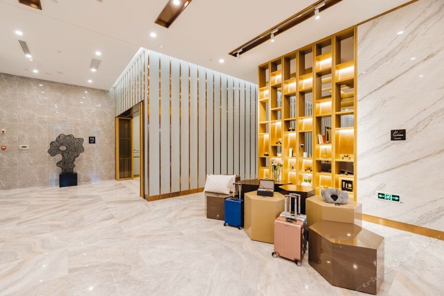 Atour Hotel (Yixing Huankeyuan) 9/24