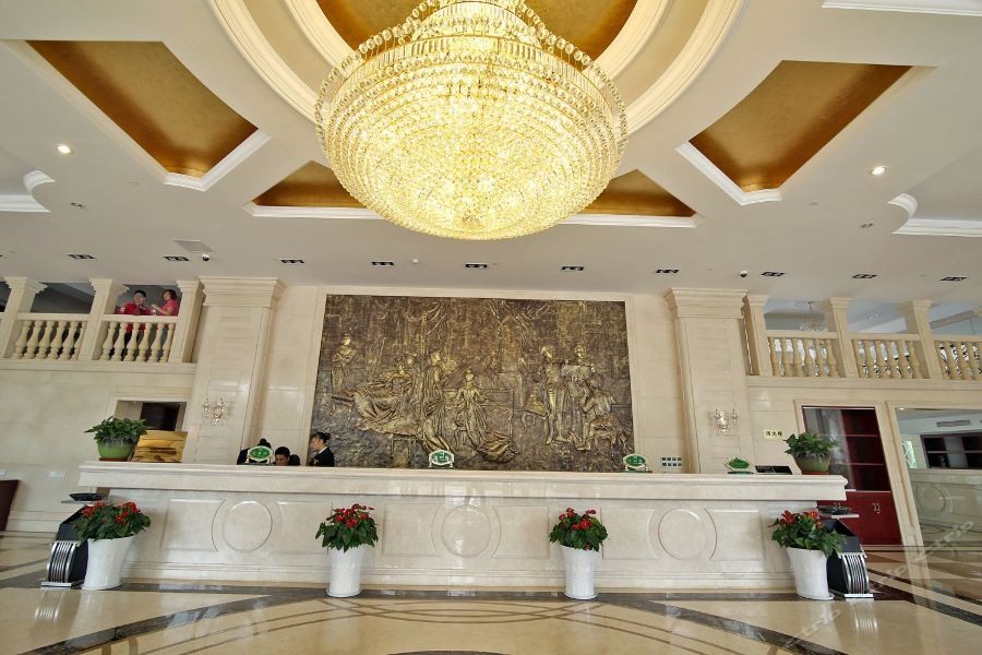 Vienna Hotel (Shanghai Hongqiao Airport Jiuting) 16/16
