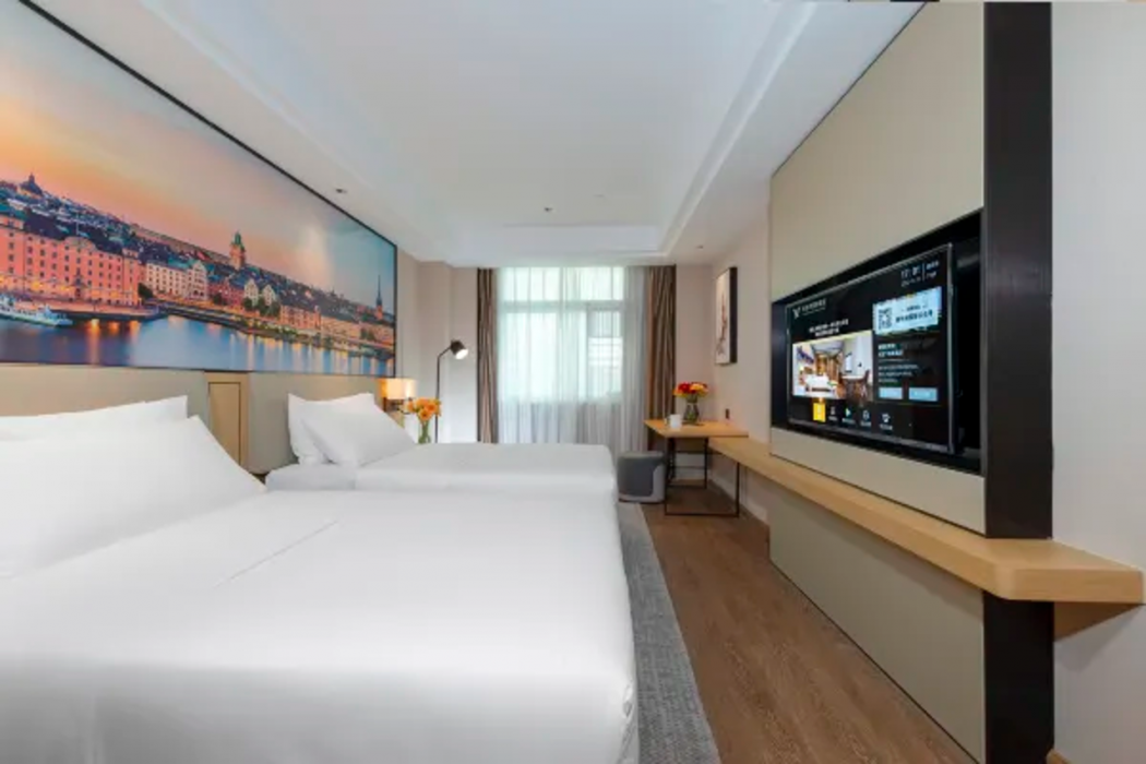 Vienna International Hotel (Nanning Jiangnan Wanda Pingxi Night Market Branch) 4/30