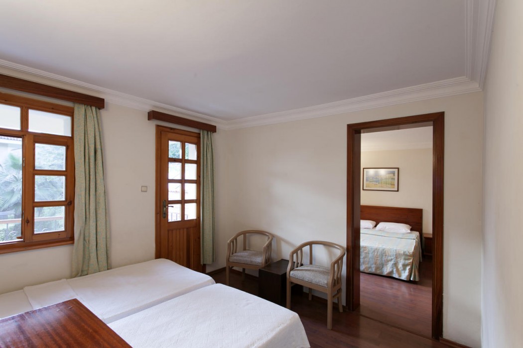 Perdikia Beach Hotel 13/44