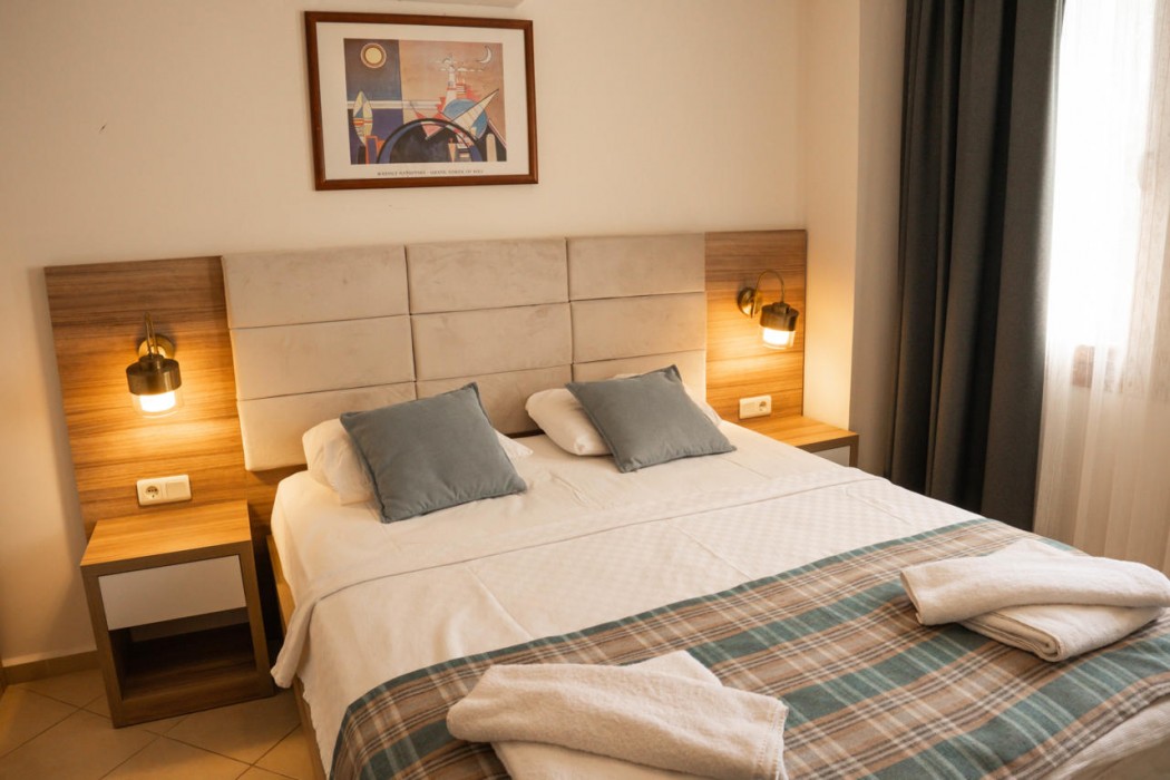 Perdikia Hill Family Resort Villas 12/68