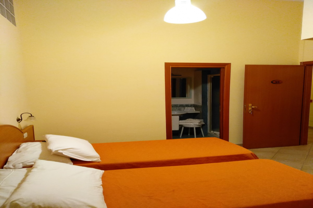 Del Corso 8/42