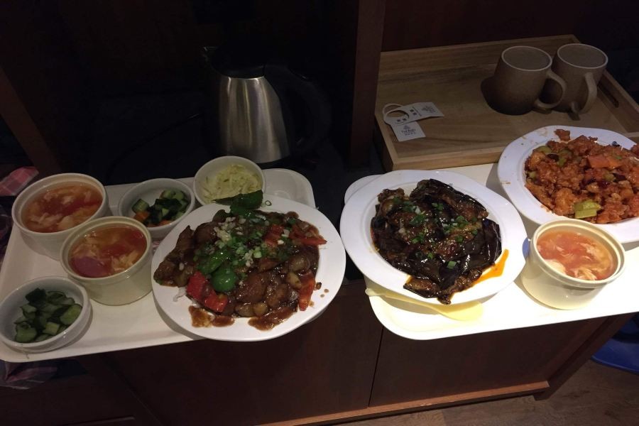 Ruili Hotel 16/40