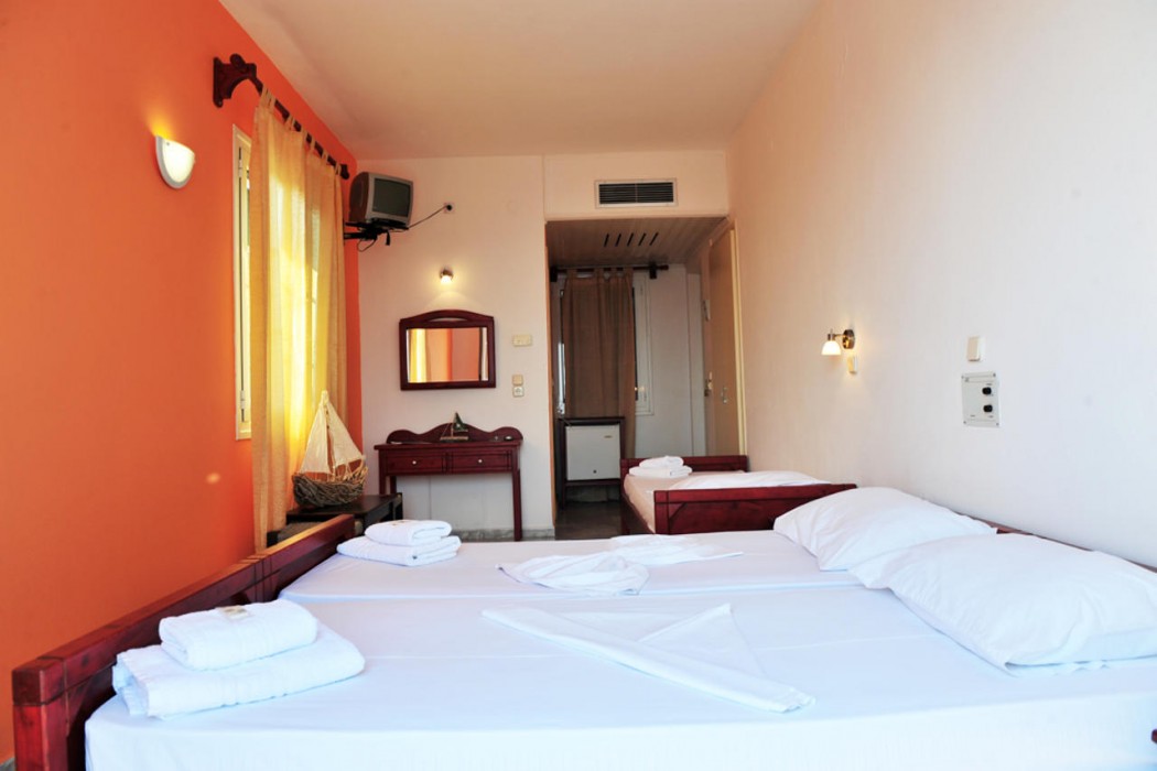 Mykali Hotel 27/74