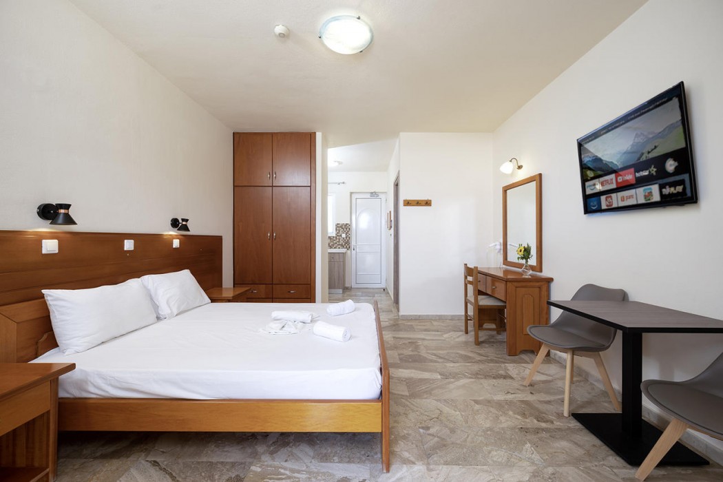 Mammis Beach Hotel 11/63