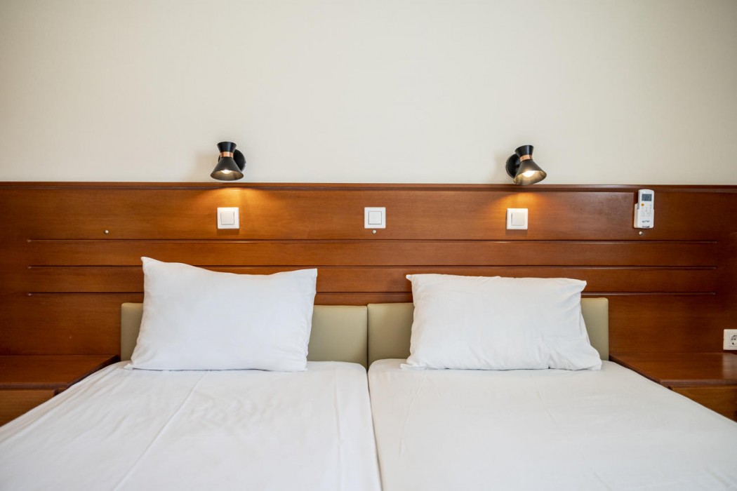Mammis Beach Hotel 13/63