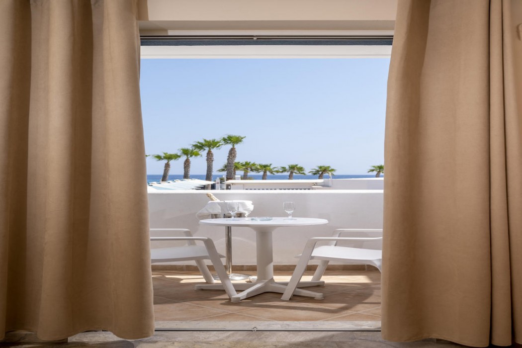 Mammis Beach Hotel 14/63