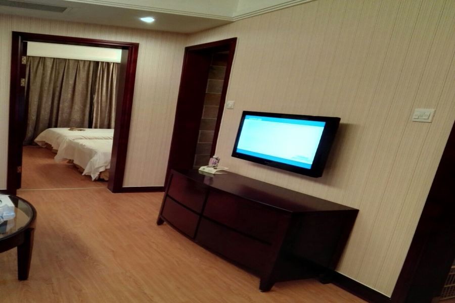 Vienna Hotel Henggang Xincheng 38/57