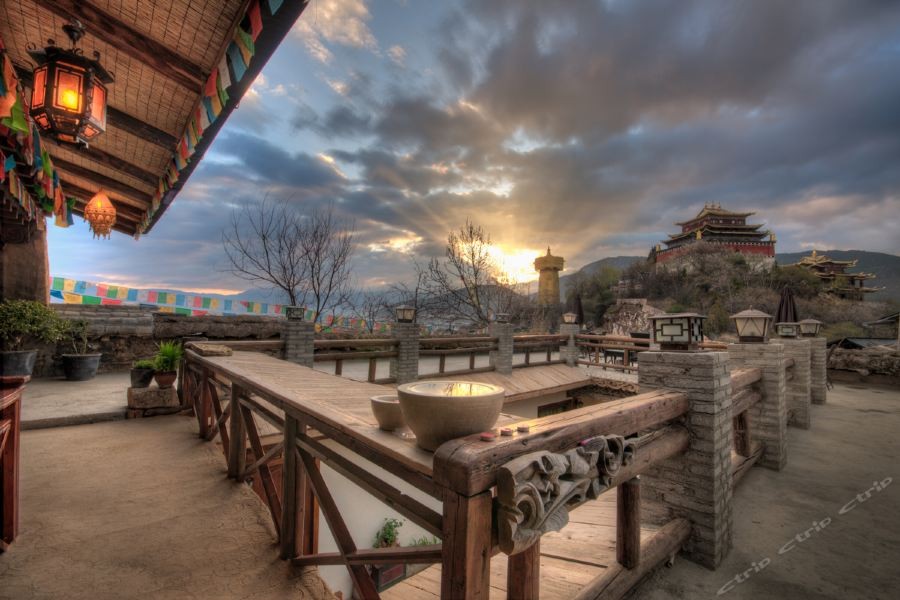 E-Outfitting Boutique Hotel Shangri-La 31/66