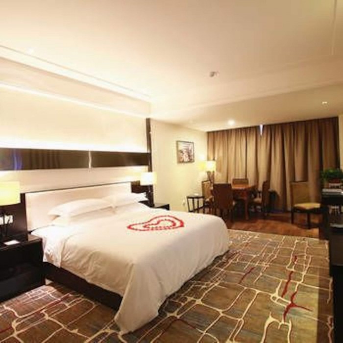 Astral Hotel 15/30