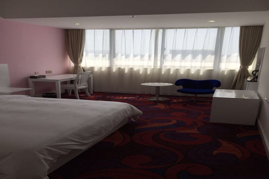Starway Hotel at Pudong 15/48
