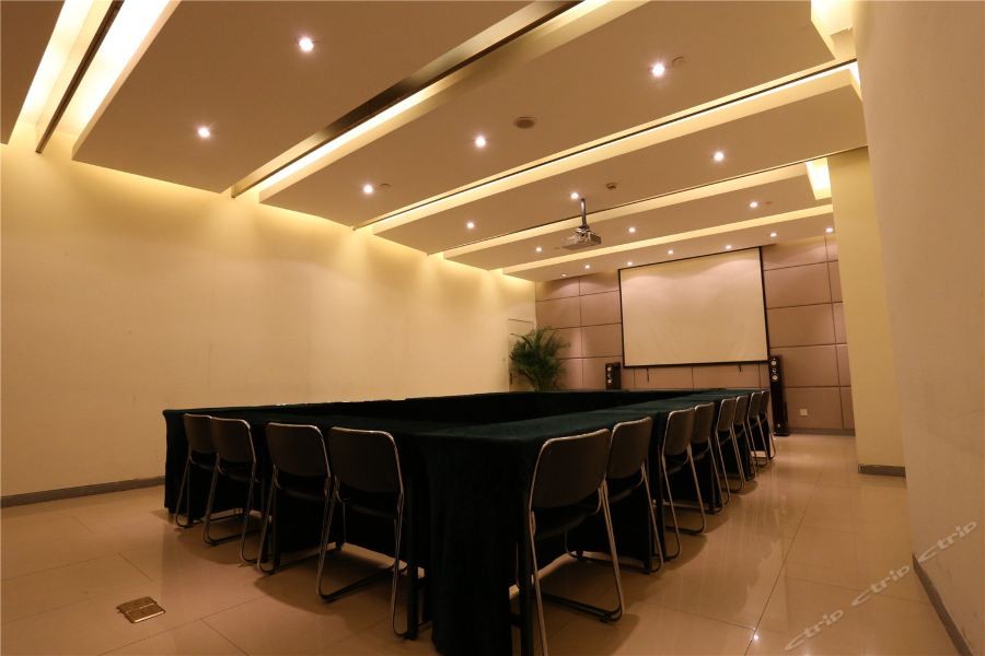 Jinjiang Innselect Xinhua Road Wuhan 9/11