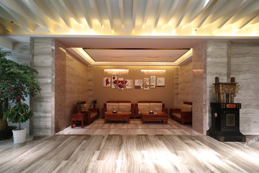 Zhongsheng Hotel 21/35