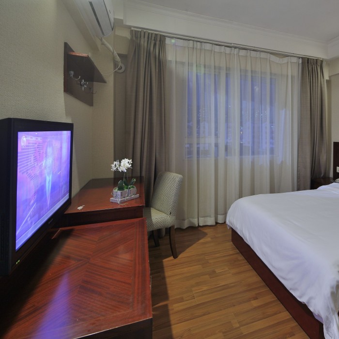 Paco Business Hotel Jiangtai Branch 45/70