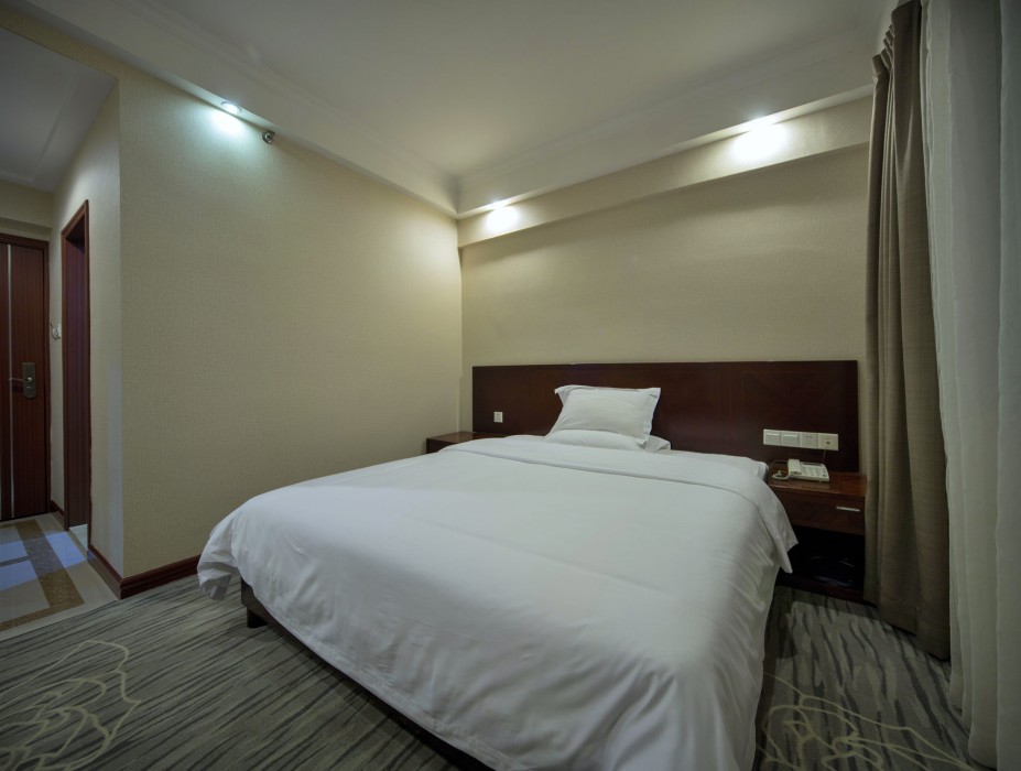Paco Business Hotel Jiangtai Branch 25/70