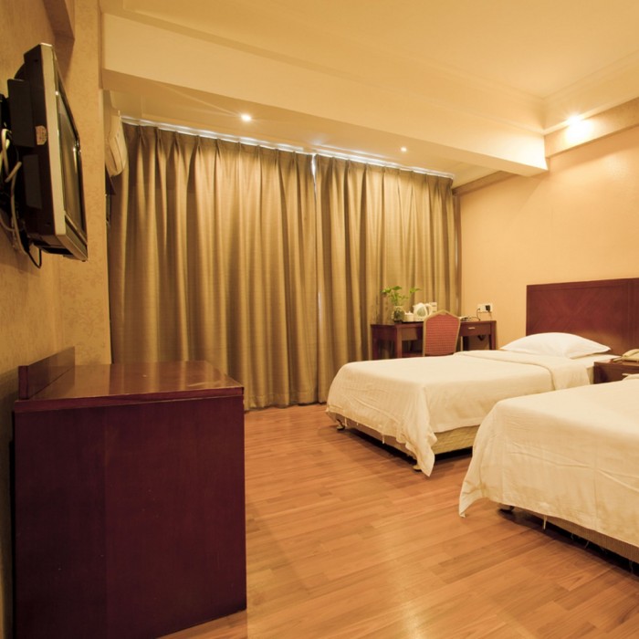 Paco Business Hotel Jiangtai Branch 40/70