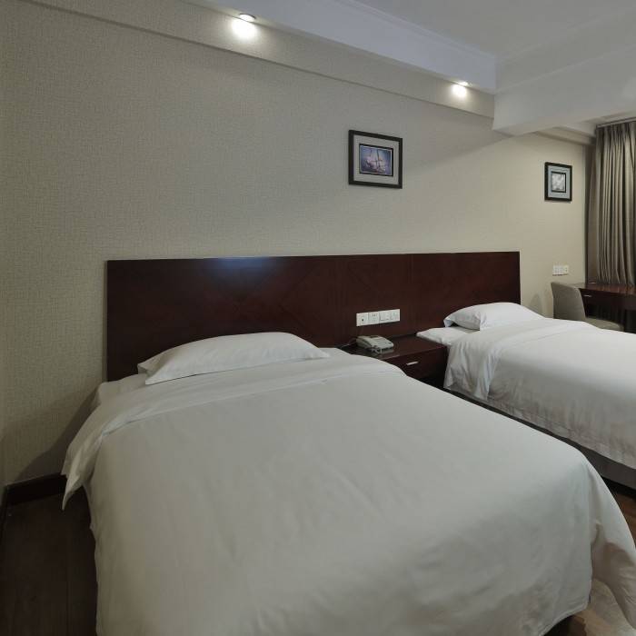 Paco Business Hotel Jiangtai Branch 20/70