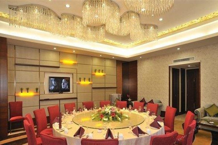 Chun Xue Four Seasons Hotel 30/57