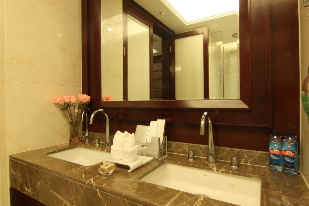 Tang Dynasty West Market Hotel 34/55