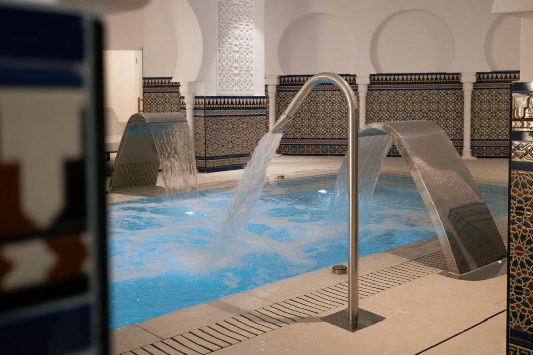 Villa Espana Hotel 33/44