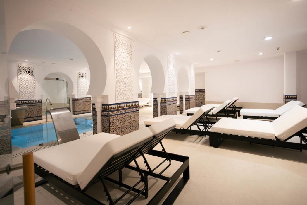 Villa Espana Hotel 32/44