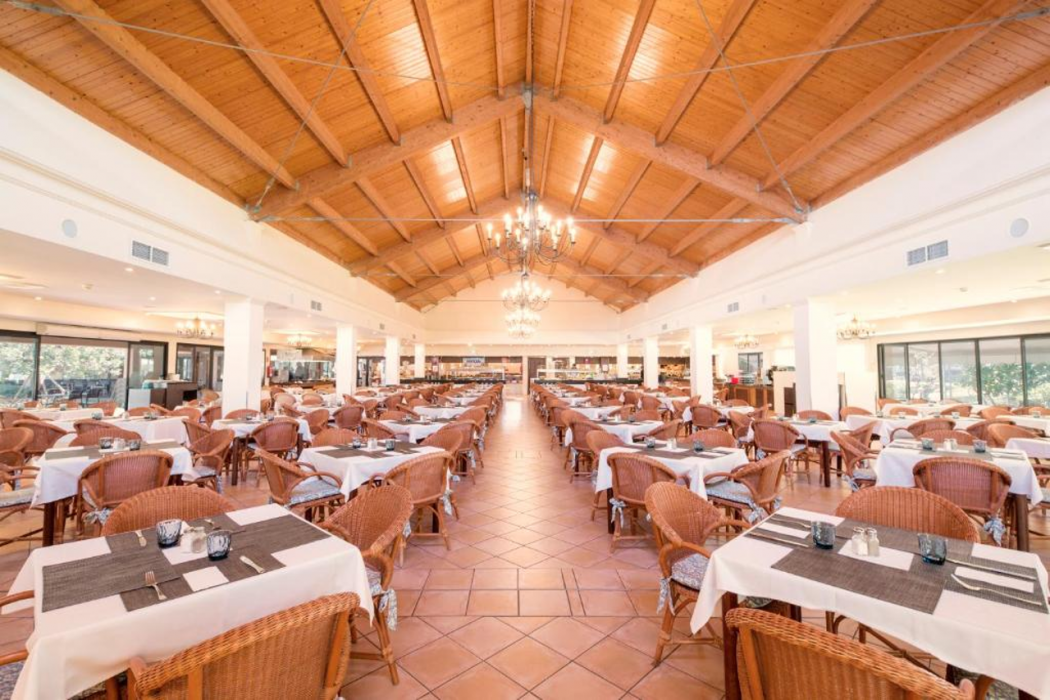 Vell Mari Hotel and Resort 42/62