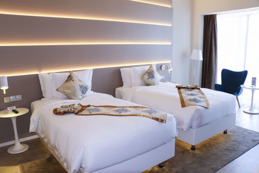 Sanya Phoenix Airport Hotel 42/86