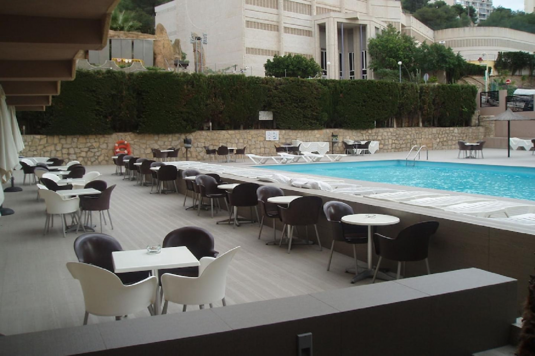 Mont Park Hotel 11/33