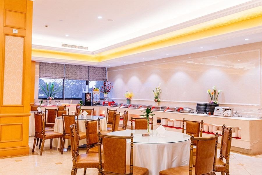Vienna International Hotel (Shanghai Dishui Lake Lingang New City) 36/64