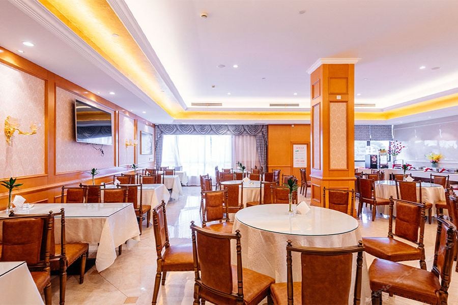 Vienna International Hotel (Shanghai Dishui Lake Lingang New City) 37/64