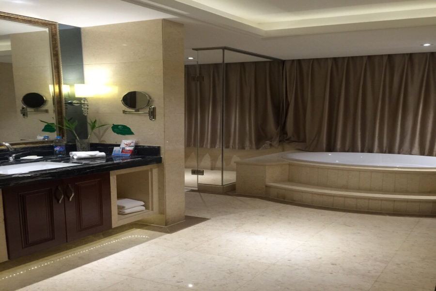 Galactic Garden International Hotel 22/32