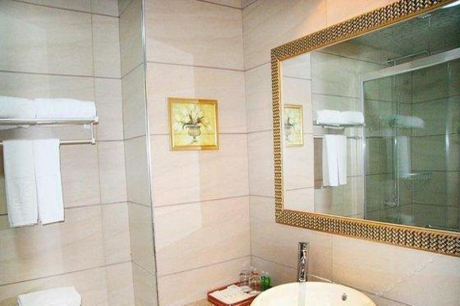 Huiyuan Jinjiang International Hotel 16/34